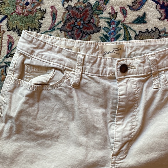 Universal Thread Women’s Cargo pant - Picture 2 of 3